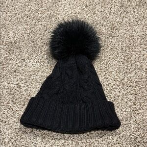 Black Pom-Pom Knit Hat
